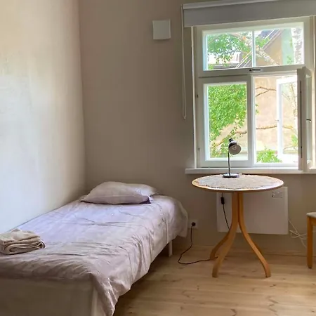 Freshly Renovated Artist Quest Apartman *